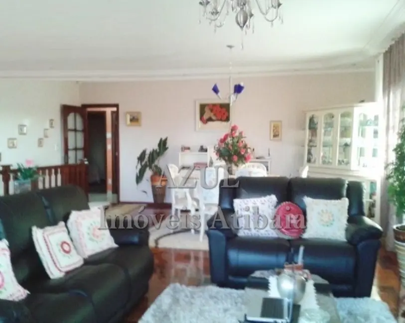 Casa com 3 quartos à venda, 350m2 em Jardim Paulista, Atibaia - SP - imagem 4 Foto 4 de Casa com 3 quartos à venda, 350m2 em Jardim Paulista, Atibaia - SP