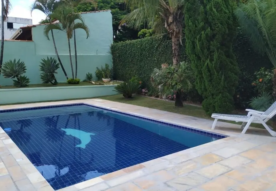 Casa com 3 quartos à venda, 350m2 em Jardim Paulista, Atibaia - SP - imagem 1 Foto 1 de Casa com 3 quartos à venda, 350m2 em Jardim Paulista, Atibaia - SP