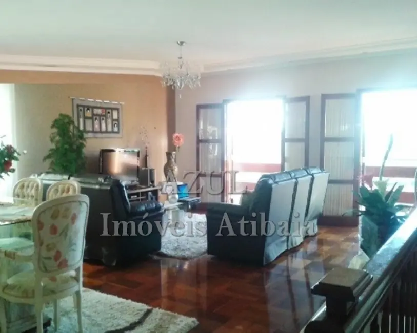 Casa com 3 quartos à venda, 350m2 em Jardim Paulista, Atibaia - SP - imagem 3 Foto 3 de Casa com 3 quartos à venda, 350m2 em Jardim Paulista, Atibaia - SP