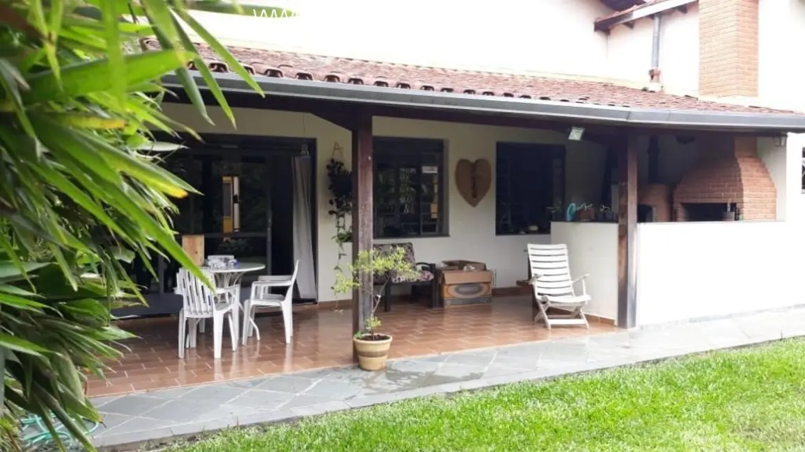 Foto 1 de Casa com 4 quartos à venda, 293m2 em Atibaia - SP