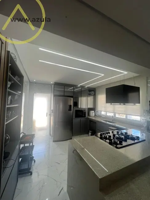 Foto 8 de Casa de Condomínio com 3 quartos à venda, 214m2 em Jardim Shangri-Lá, Atibaia - SP