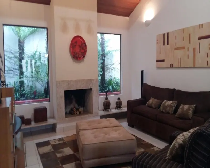 Foto 2 de Casa de Condomínio com 4 quartos à venda, 320m2 em Vila Santista, Atibaia - SP
