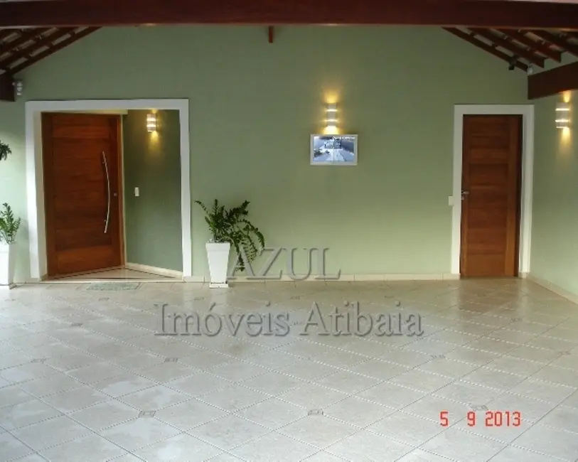 Foto 2 de Casa com 3 quartos à venda, 450m2 em Jardim do Lago, Atibaia - SP