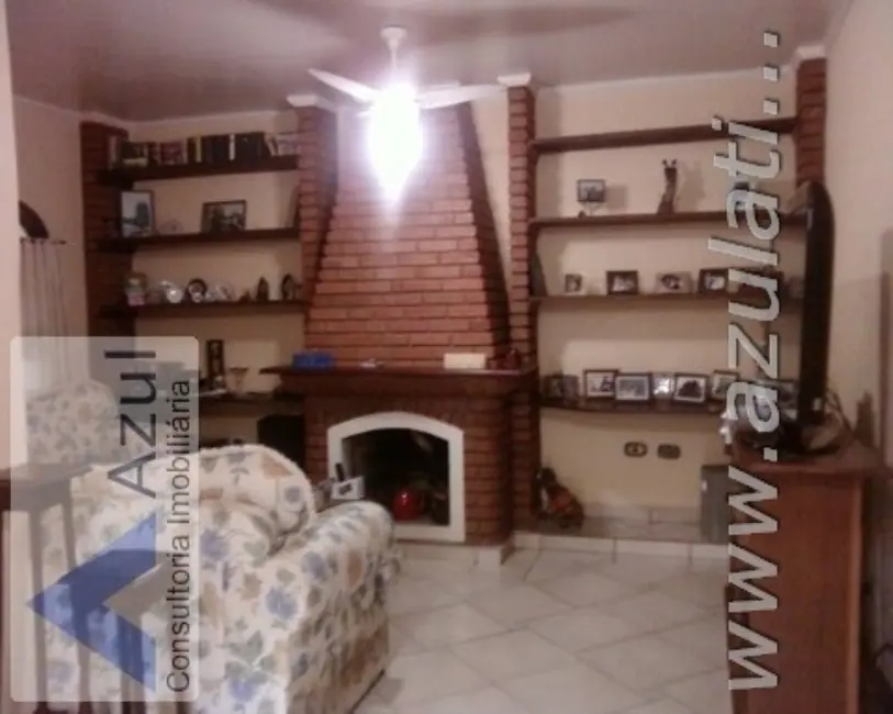 Casa com 3 quartos à venda, 270m2 em Jardim Paulista, Atibaia - SP - imagem 3 Foto 3 de Casa com 3 quartos à venda, 270m2 em Jardim Paulista, Atibaia - SP