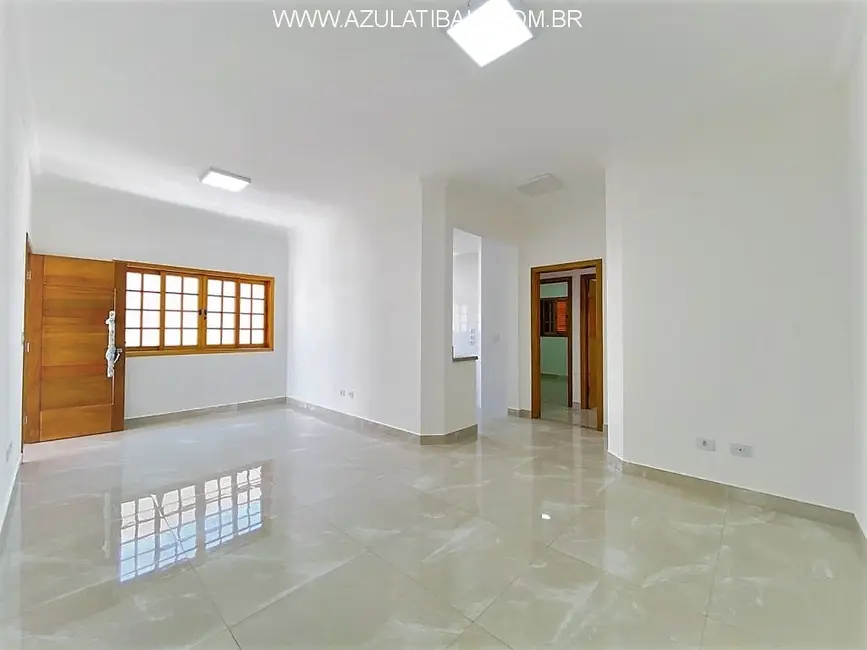Foto 4 de Casa com 3 quartos à venda, 118m2 em Nova Cerejeira, Atibaia - SP
