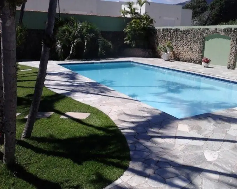 Foto 8 de Casa com 3 quartos à venda, 500m2 em Atibaia - SP