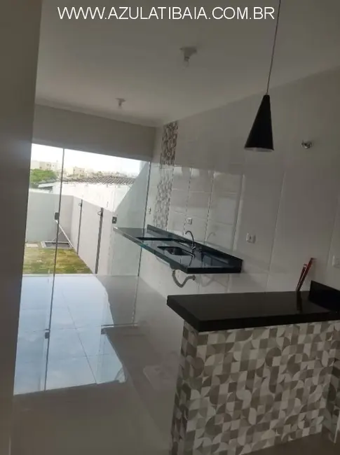 Casa com 2 quartos à venda, 73m2 em Nova Cerejeira, Atibaia - SP - imagem 6 Foto 6 de Casa com 2 quartos à venda, 73m2 em Nova Cerejeira, Atibaia - SP