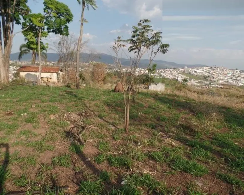 Foto 1 de Terreno / Lote à venda, 4500m2 em Jardim Colonial, Atibaia - SP