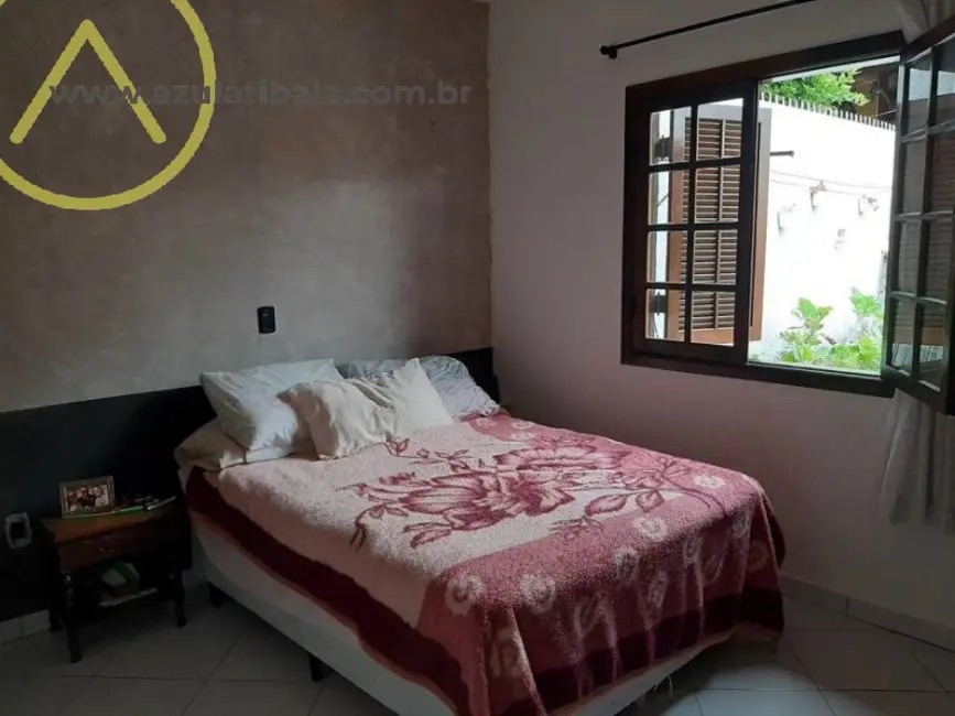 Foto 6 de Casa com 3 quartos à venda, 212m2 em Jardim do Lago, Atibaia - SP