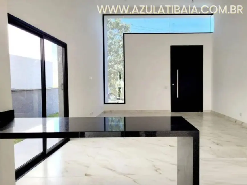 Casa de Condomínio com 3 quartos à venda, 176m2 em Atibaia - SP - imagem 2 Foto 2 de Casa de Condomínio com 3 quartos à venda, 176m2 em Atibaia - SP