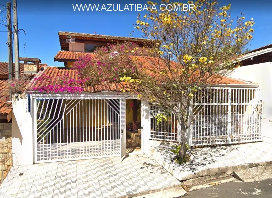 Foto 1 de Casa com 3 quartos à venda, 249m2 em Jardim do Lago, Atibaia - SP