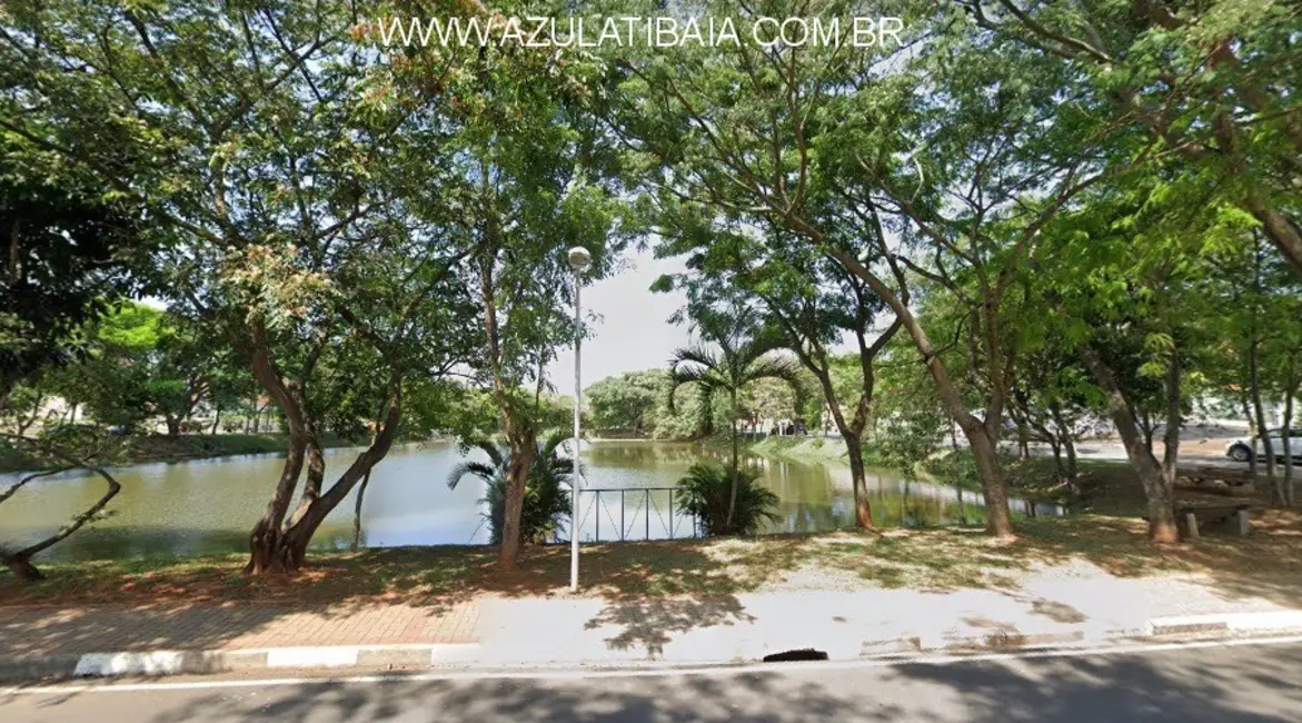 Foto 1 de Terreno / Lote à venda, 400m2 em Jardim do Lago, Atibaia - SP