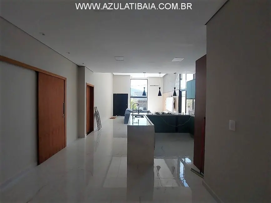 Casa de Condomínio com 3 quartos à venda, 198m2 em Atibaia - SP - imagem 4 Foto 4 de Casa de Condomínio com 3 quartos à venda, 198m2 em Atibaia - SP