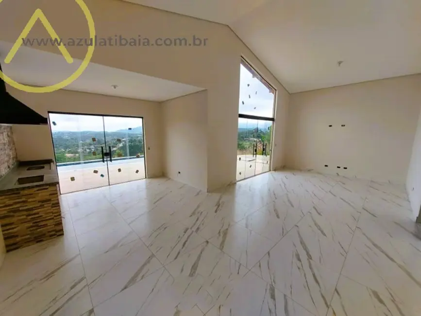 Chácara com 3 quartos à venda, 120m2 em Jardim Estância Brasil, Atibaia - SP - imagem 3 Foto 3 de Chácara com 3 quartos à venda, 120m2 em Jardim Estância Brasil, Atibaia - SP