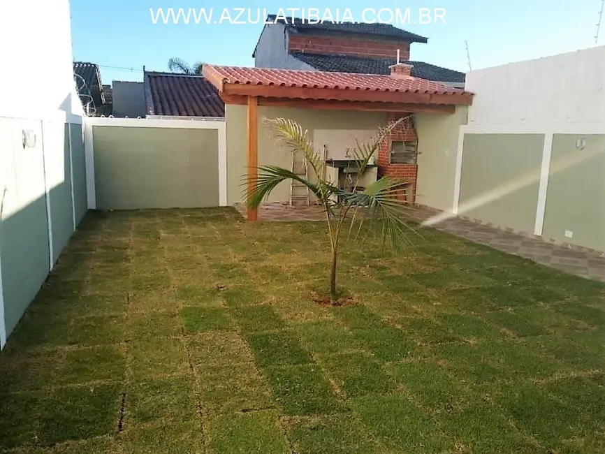 Foto 1 de Casa com 2 quartos à venda, 114m2 em Nova Cerejeira, Atibaia - SP