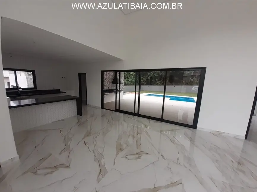 Casa de Condomínio com 3 quartos à venda, 248m2 em Atibaia - SP - imagem 5 Foto 5 de Casa de Condomínio com 3 quartos à venda, 248m2 em Atibaia - SP