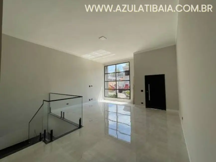 Casa de Condomínio com 3 quartos à venda, 242m2 em Atibaia - SP - imagem 4 Foto 4 de Casa de Condomínio com 3 quartos à venda, 242m2 em Atibaia - SP