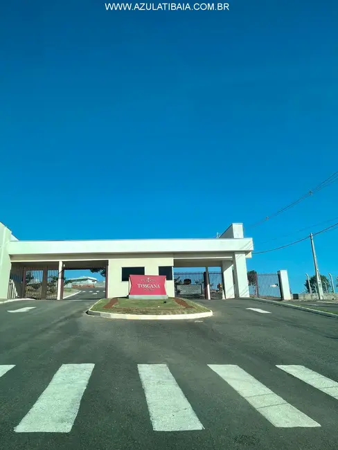 Foto 2 de Terreno / Lote à venda, 720m2 em Bom Jesus Dos Perdoes - SP