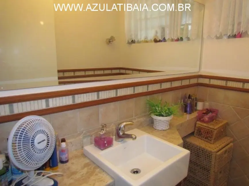 Foto 2 de Casa com 3 quartos à venda, 255m2 em Centro, Atibaia - SP