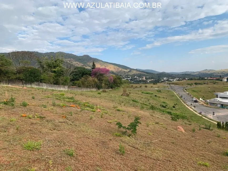 Foto 1 de Terreno / Lote à venda, 755m2 em Atibaia - SP