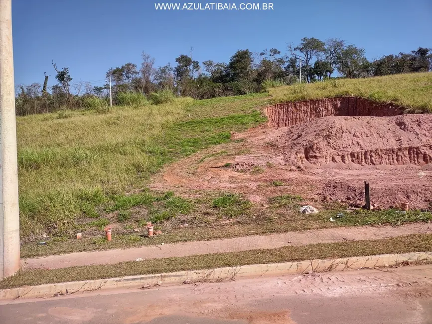 Foto 1 de Terreno / Lote à venda, 188m2 em Atibaia - SP