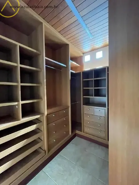 Casa de Condomínio com 3 quartos à venda, 290m2 em Atibaia - SP - imagem 4 Foto 4 de Casa de Condomínio com 3 quartos à venda, 290m2 em Atibaia - SP