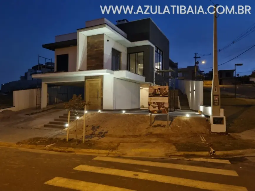 Foto 3 de Casa de Condomínio com 4 quartos à venda, 240m2 em Atibaia - SP