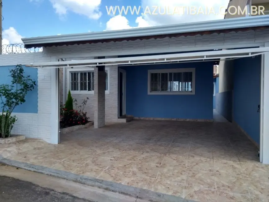 Foto 2 de Casa com 3 quartos à venda, 130m2 em Nova Cerejeira, Atibaia - SP