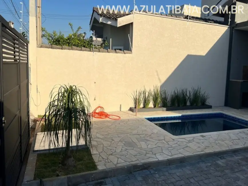 Foto 9 de Casa com 2 quartos à venda, 72m2 em Nova Cerejeira, Atibaia - SP
