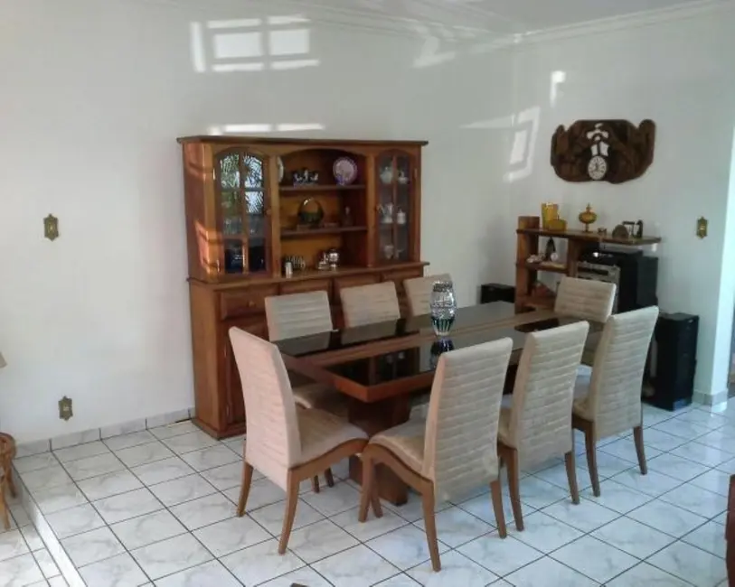 Foto 5 de Casa com 4 quartos à venda, 450m2 em Atibaia - SP