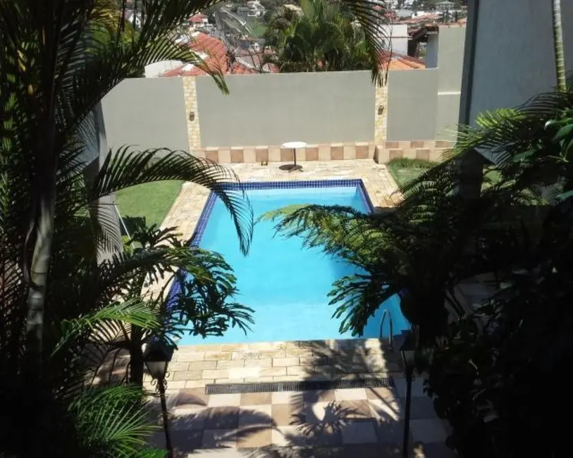 Foto 3 de Casa com 4 quartos à venda, 450m2 em Atibaia - SP