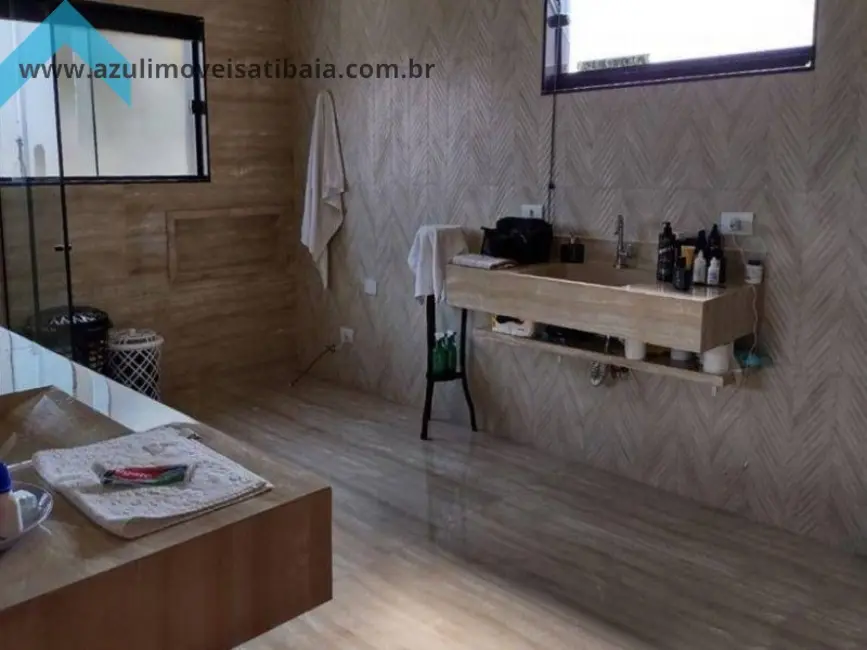 Foto 9 de Casa com 4 quartos à venda, 570m2 em Vila Santista, Atibaia - SP