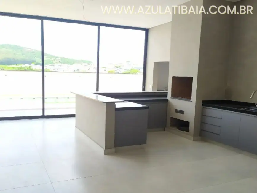 Casa de Condomínio com 3 quartos à venda, 285m2 em Atibaia - SP - imagem 4 Foto 4 de Casa de Condomínio com 3 quartos à venda, 285m2 em Atibaia - SP