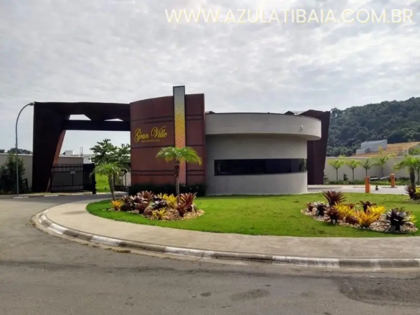 Foto 1 de Terreno / Lote à venda, 525m2 em Atibaia - SP
