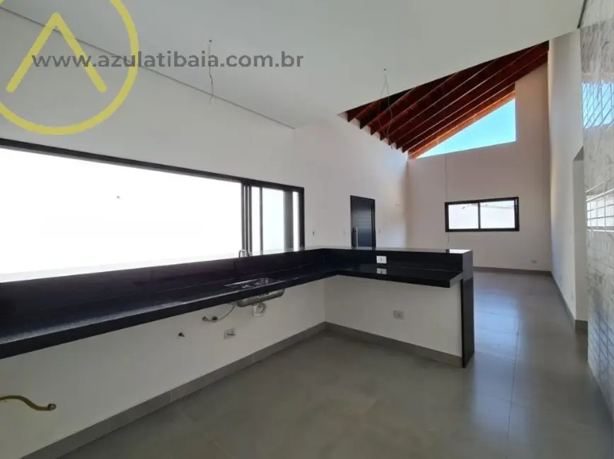 Foto 2 de Casa de Condomínio com 3 quartos à venda, 129m2 em Jardim Estância Brasil, Atibaia - SP