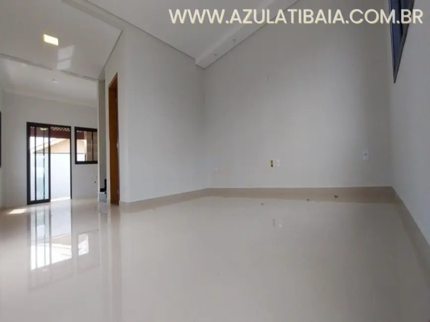 Foto 2 de Casa com 3 quartos à venda, 150m2 em Nova Cerejeira, Atibaia - SP