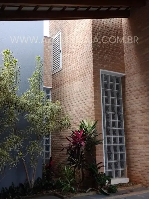 Casa com 3 quartos à venda, 300m2 em Atibaia - SP - imagem 4 Foto 4 de Casa com 3 quartos à venda, 300m2 em Atibaia - SP