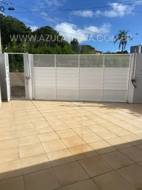 Foto 3 de Casa com 3 quartos à venda, 90m2 em Jardim do Lago, Atibaia - SP