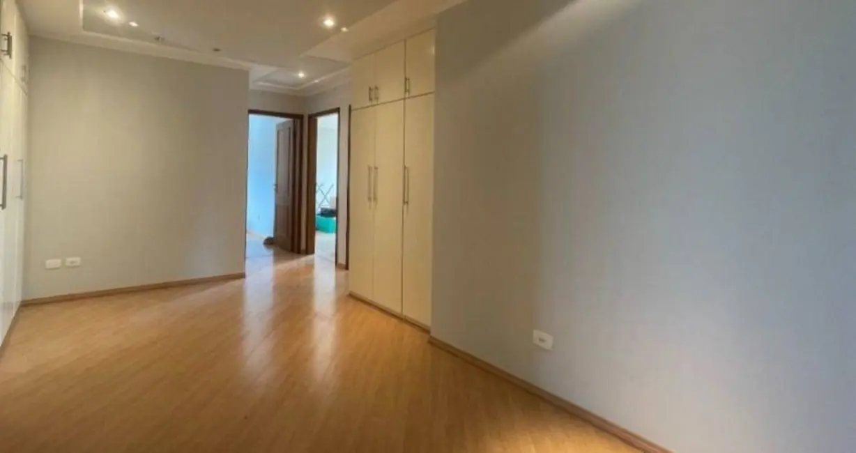 Foto 8 de Casa com 8 quartos à venda, 600m2 em Vila Santista, Atibaia - SP