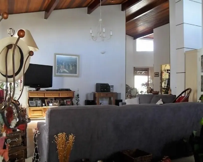 Casa com 4 quartos à venda, 480m2 em Atibaia - SP - imagem 2 Foto 2 de Casa com 4 quartos à venda, 480m2 em Atibaia - SP