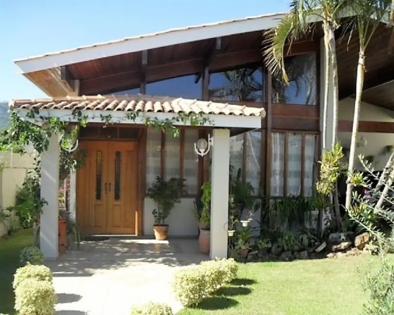 Casa com 4 quartos à venda, 480m2 em Atibaia - SP - imagem 1 Foto 1 de Casa com 4 quartos à venda, 480m2 em Atibaia - SP