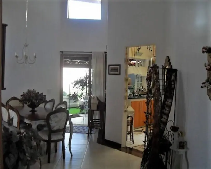 Casa com 4 quartos à venda, 480m2 em Atibaia - SP - imagem 3 Foto 3 de Casa com 4 quartos à venda, 480m2 em Atibaia - SP