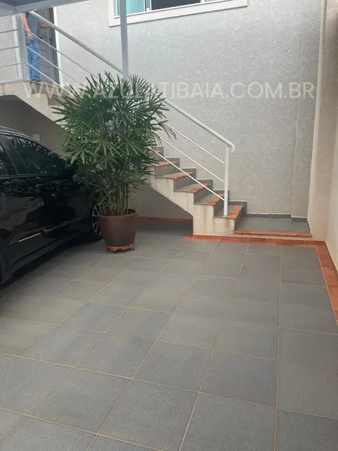 Casa com 3 quartos à venda, 142m2 em Jardim Paulista, Atibaia - SP - imagem 3 Foto 3 de Casa com 3 quartos à venda, 142m2 em Jardim Paulista, Atibaia - SP
