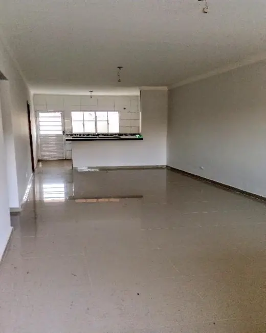 Foto 2 de Casa com 3 quartos à venda, 97m2 em Jardim Maristela, Atibaia - SP