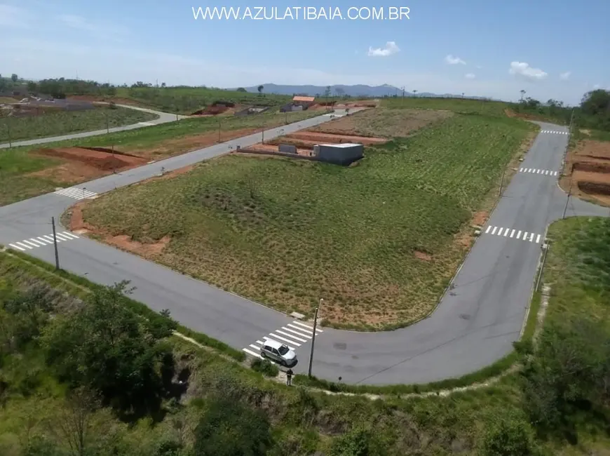 Foto 1 de Terreno / Lote à venda, 360m2 em Atibaia - SP