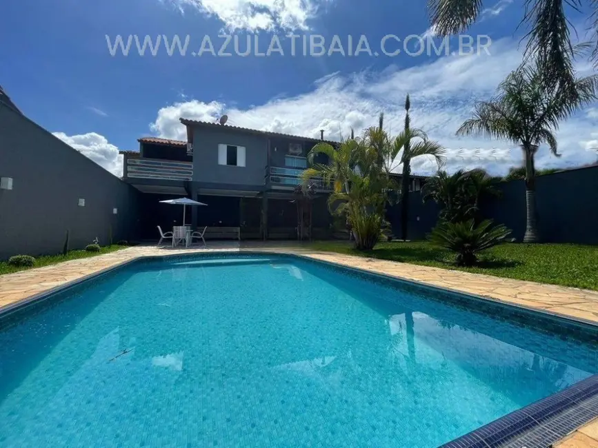 Foto 2 de Chácara com 3 quartos à venda, 218m2 em Jardim Shangri-Lá, Atibaia - SP