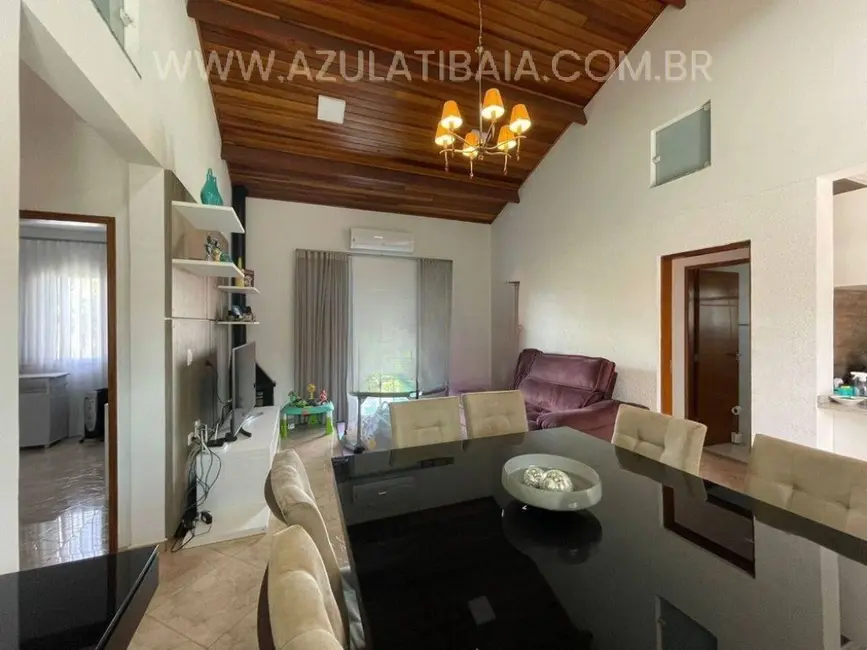 Foto 4 de Chácara com 3 quartos à venda, 218m2 em Jardim Shangri-Lá, Atibaia - SP