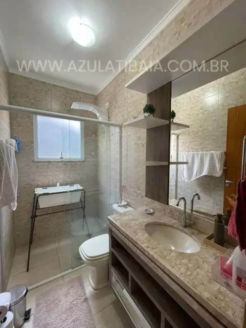 Foto 6 de Chácara com 3 quartos à venda, 218m2 em Jardim Shangri-Lá, Atibaia - SP