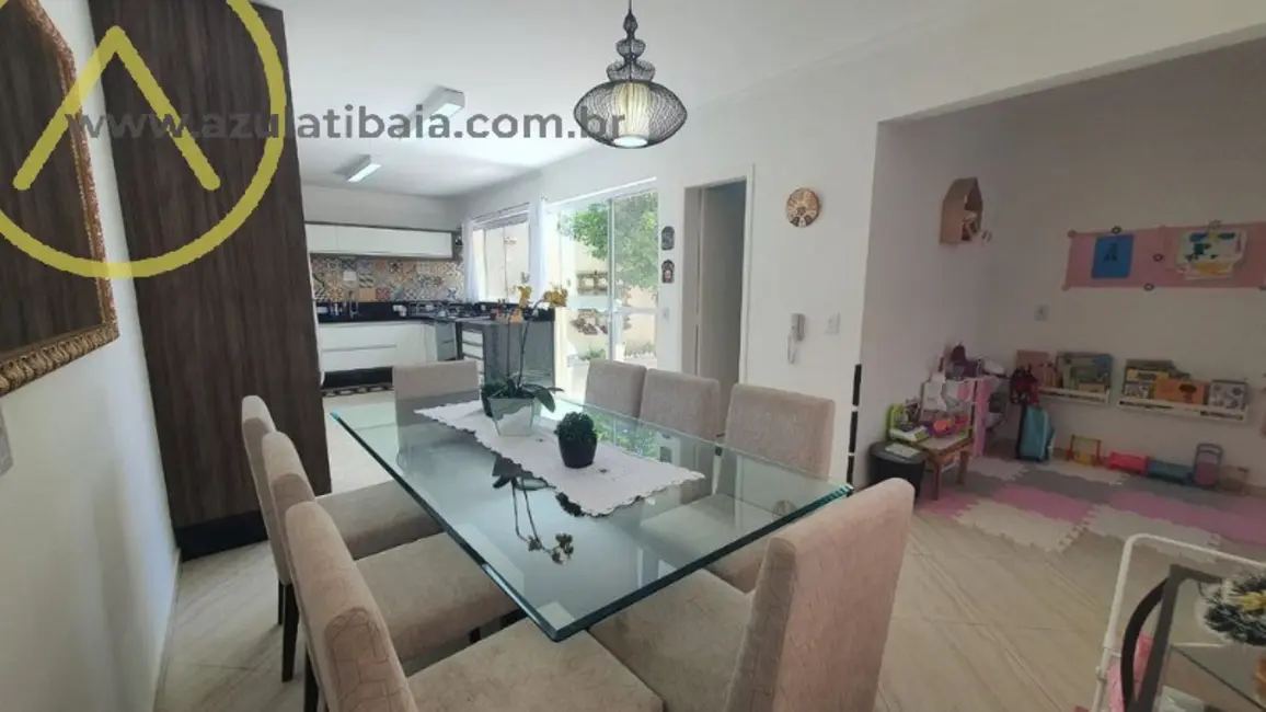 Foto 1 de Casa de Condomínio com 3 quartos à venda, 110m2 em Atibaia - SP