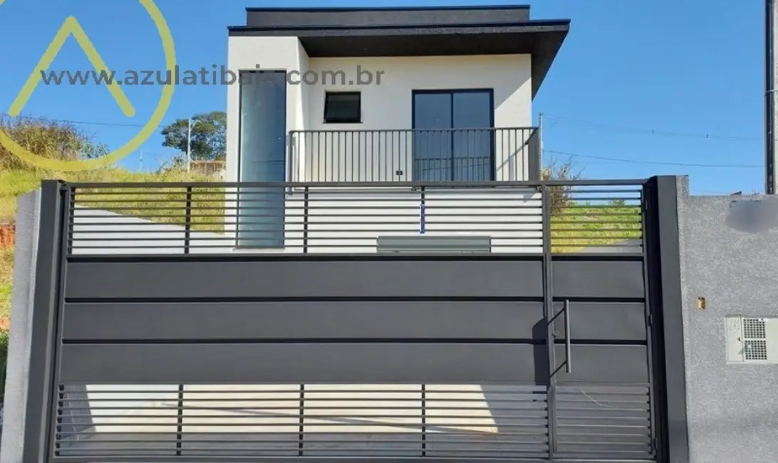 Foto 1 de Casa com 3 quartos à venda, 120m2 em Atibaia - SP